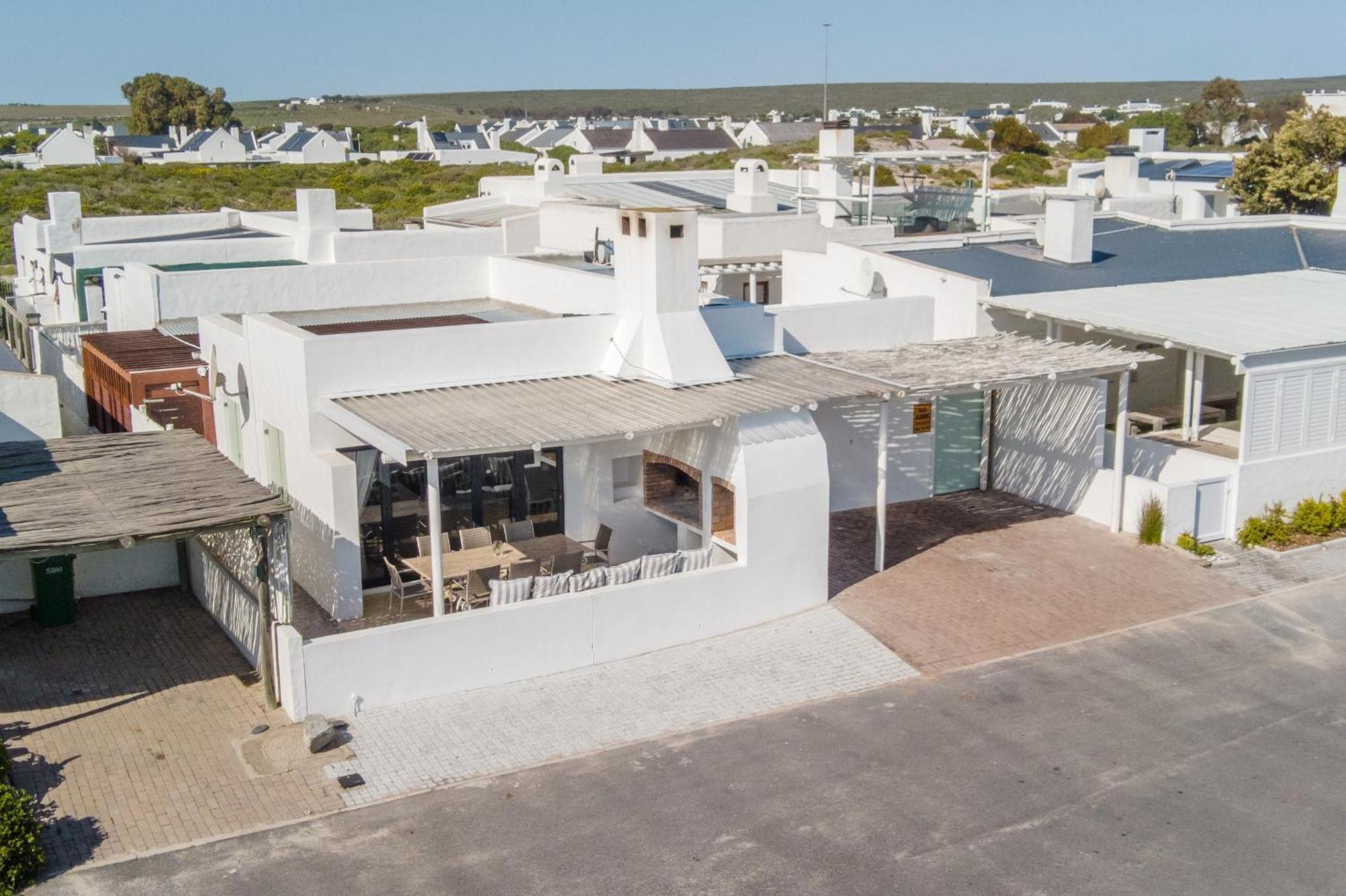 Over The Moon Paternoster Exteriér fotografie